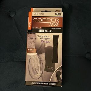 Copper Fit knee sleeve size large NIB
